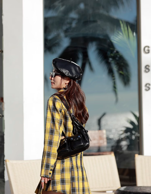 Sweet and cool hot girl style fashion one-shoulder underarm bag niche design motorcycle bag ED01298