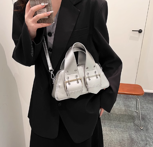 Niche shoulder crossbody bag sweet cool hot girl motorcycle style handbag ED01299