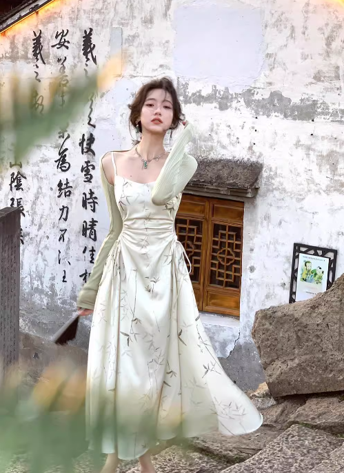 New Chinese style suspender satin pleated waist gentle temperament long skirt  ED0136