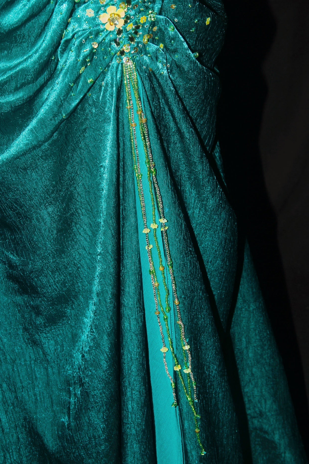 Turqoise Mermaid Halter Satin Beaded Long Prom Dress Retro V-neck Rhinestone Evening Gown ED01525