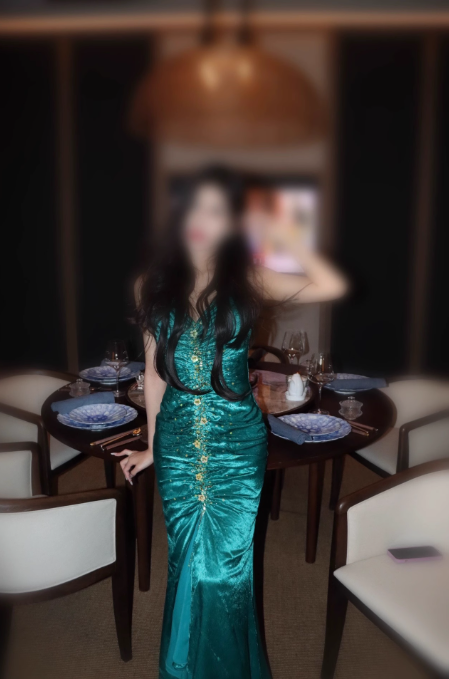 Turqoise Mermaid Halter Satin Beaded Long Prom Dress Retro V-neck Rhinestone Evening Gown ED01525