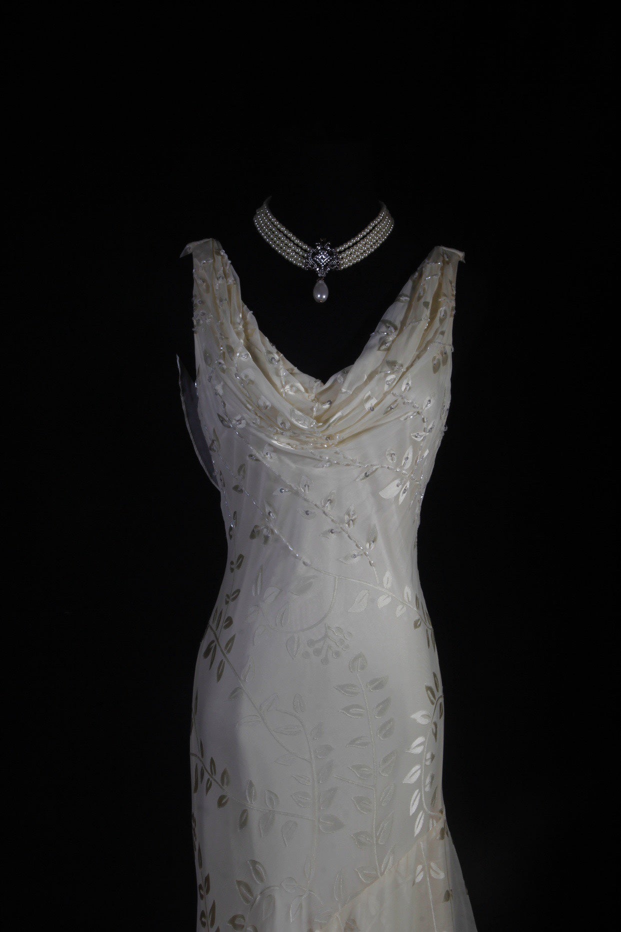 V-neck Chiffon Beaded Long Prom Dress Simple Mermaid Wedding Dress ED01527