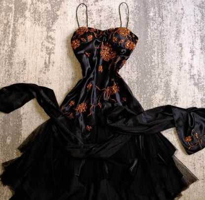 Gorgeous  A-line Pink Spaghetti Strap Satin Applique Retro Prom Dress Birthday Party Dress ED01528