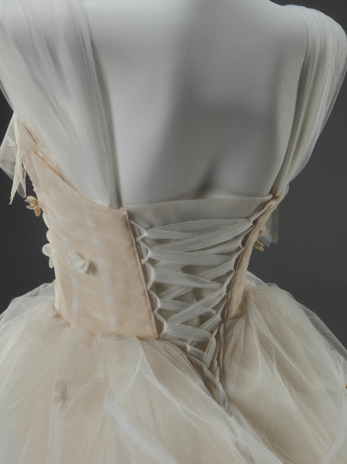 Off-White A-line Straps Tulle Long Prom Dress Simple Applique Wedding Dress ED01556