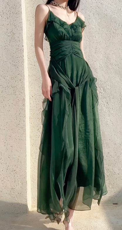 Vintage Green A-Line Spaghetti Strap Chiffon Long Prom Dress V-Neck Layered Evening Gown ED01698