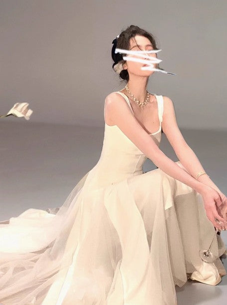 High-grade fluffy mesh white suspender dress ED01747