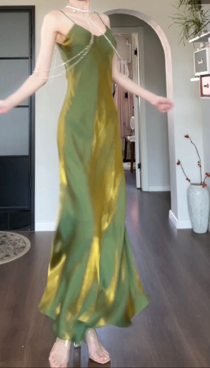 Elegant Spaghetti Strap Bodycon Dress V Neck Glitter Silk Prom Dress ED01756