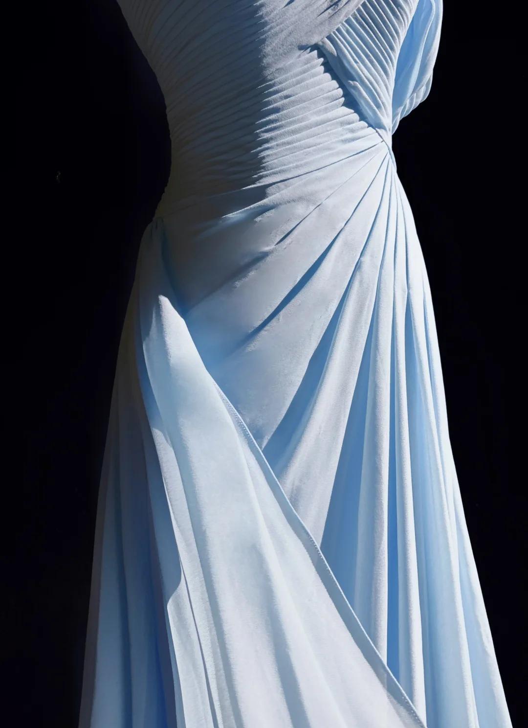 Gorgeous Blue A-line Chiffon Pleated One Shoulder Slit Long Evening Gown Ball Gown Wedding Dress ED01820