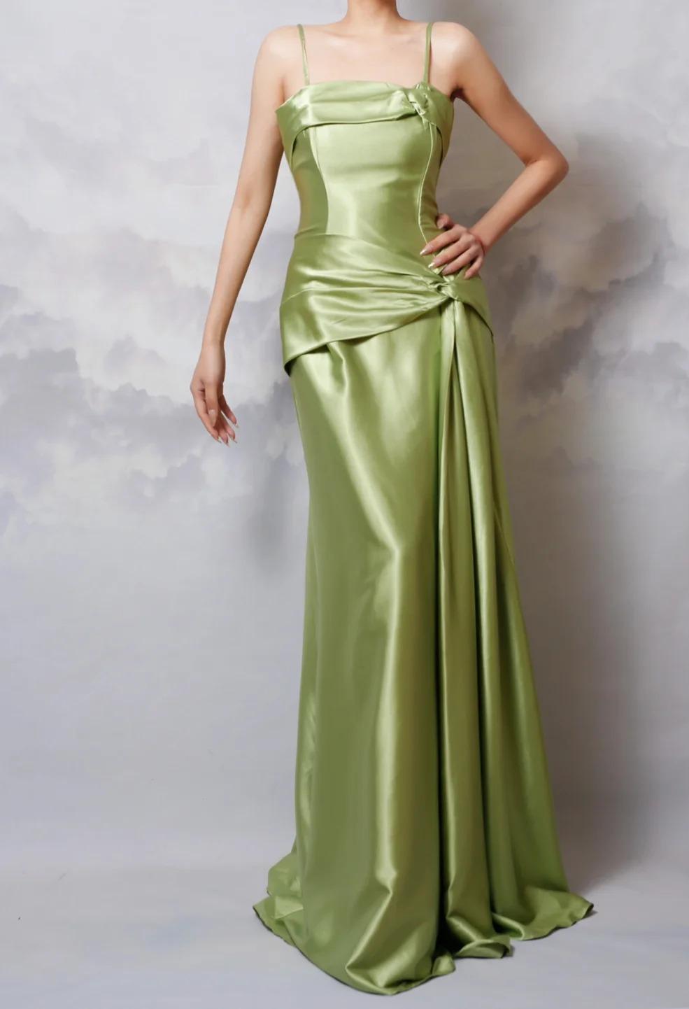 Sexy Y2k Green Sheath Spaghetti Strap Satin Prom Dress Elegant Evening Gown for Birthday ED01950