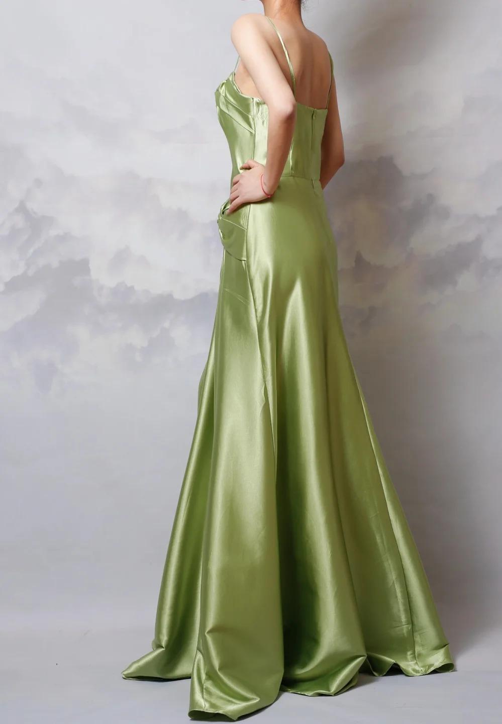 Sexy Y2k Green Sheath Spaghetti Strap Satin Prom Dress Elegant Evening Gown for Birthday ED01950