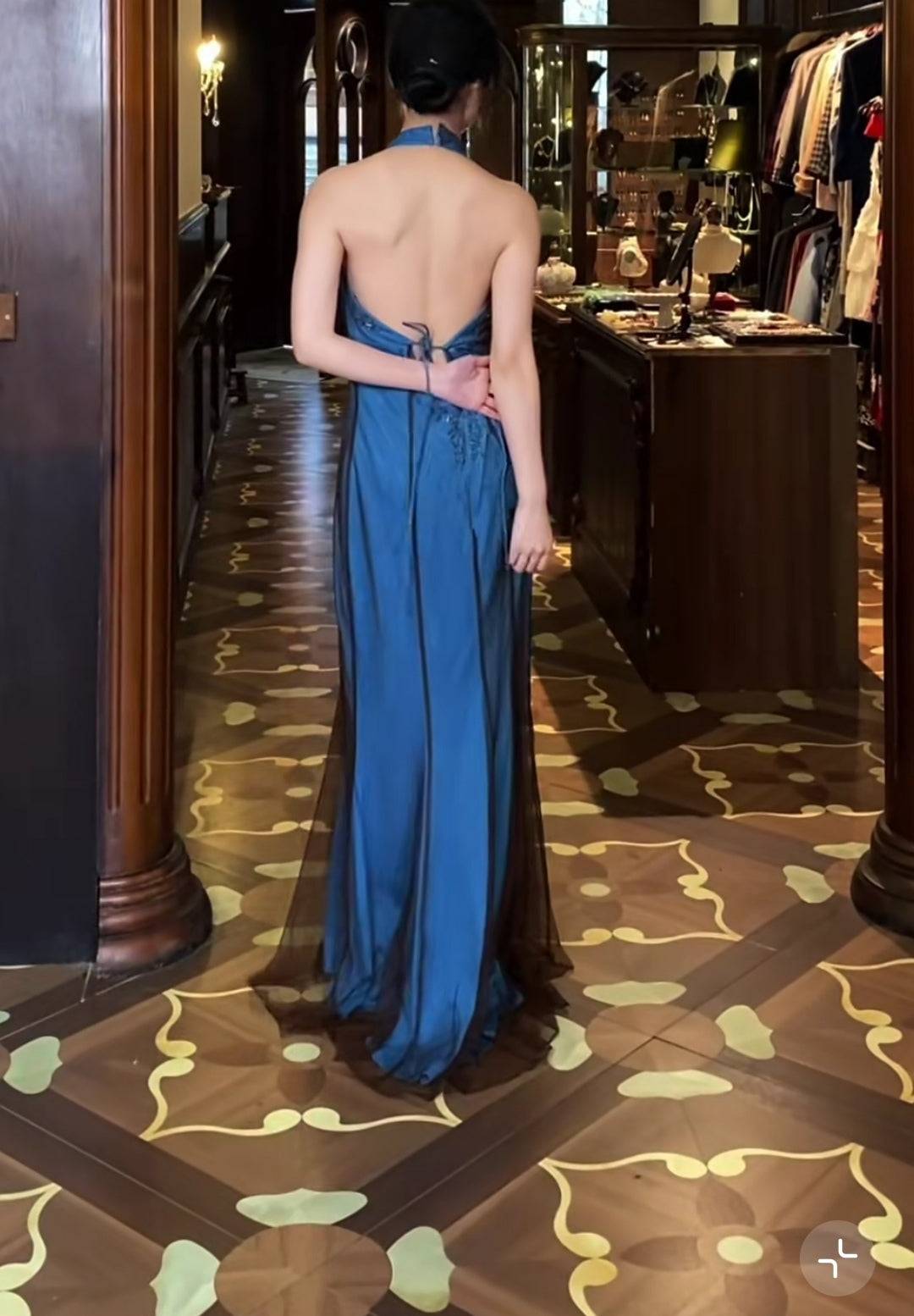 Retro V-neck Blue Beaded Satin Sheath Elegant Backless Chiffon Spaghetti Strap Long Evening Gown ED01956