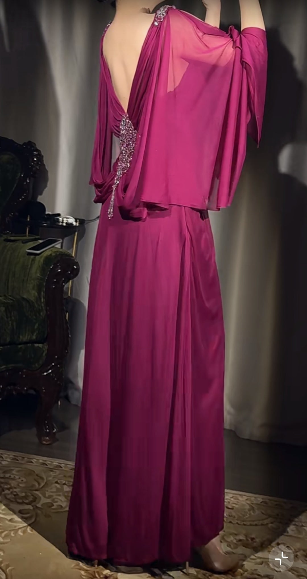 Elegant A-Line Grape V-neck Long Prom Dress Glam Sleeveless Chiffon Evening Dress ED01958