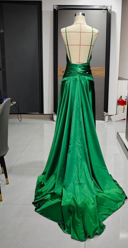 Classic Emerald Green Spaghetti Straps Satin Long Prom Dresses Simple Train Backless Evening Dress ED02002
