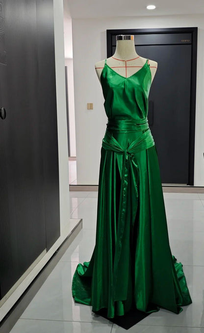 Classic Emerald Green Spaghetti Straps Satin Long Prom Dresses Simple Train Backless Evening Dress ED02002