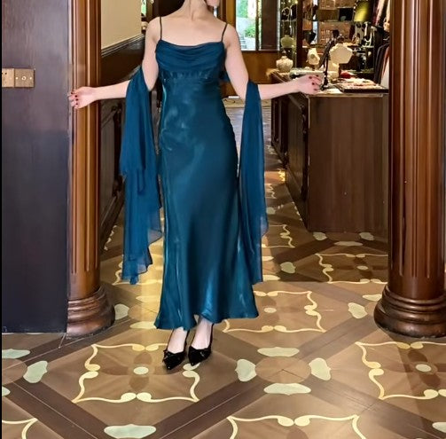 Elegant Gothic Spaghetti Straps Party Dresses Vintage Teal Glitter Satin Evening Dresses ED02014