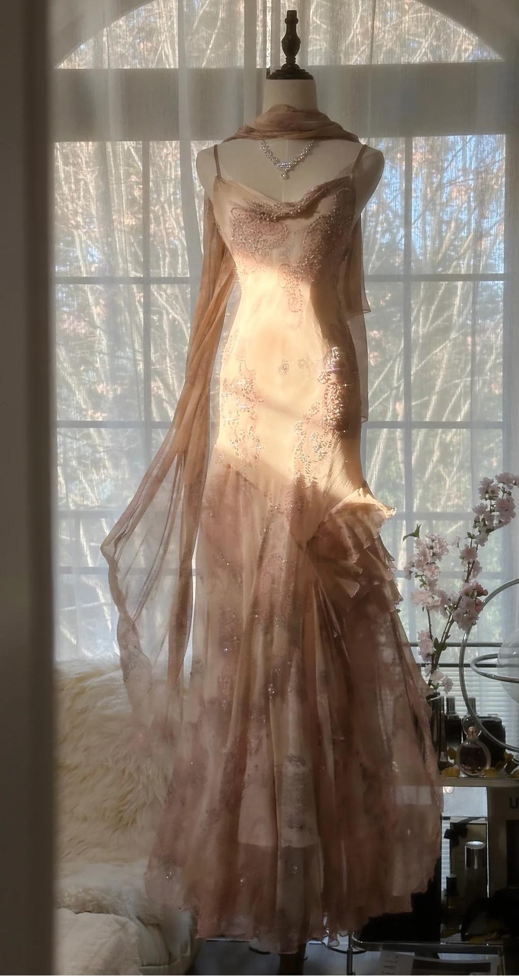 Vintage Spaghetti Straps Printed Chiffon Sheath Sparkling Beaded Evening Dress ED02018