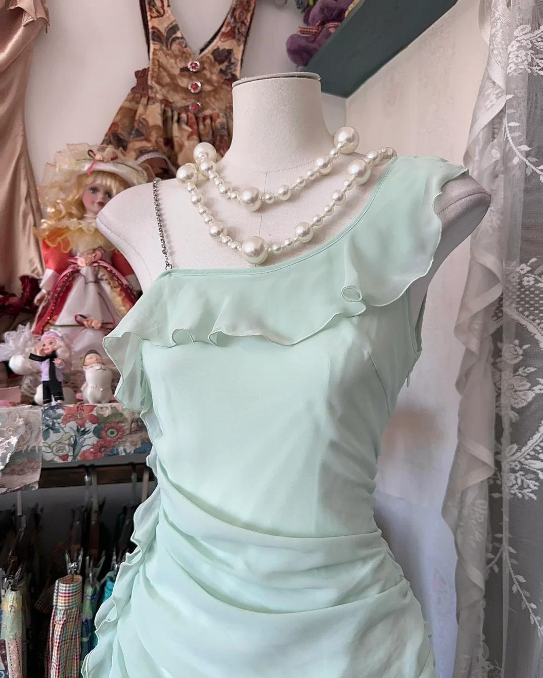 Fairytale Asymmetrical Neck SheathChiffon  Ruffled Short Style Homecoming Dresses Sweet Party Dresses ED02039