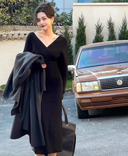 French retro Klein blue V neck hip-wrapped knitted dress ED0203