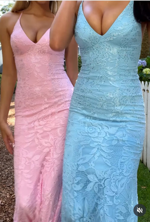 Sweet Pink Spaghetti Strap Mermaid Deep V Neck Tulle Applique Wedding Dress Backless Evening Dress ED02041