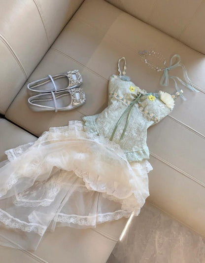 Fairytale Spaghetti Straps A-Line Homecoming Dresses Sweet Lace Short Prom Dress  ED02122