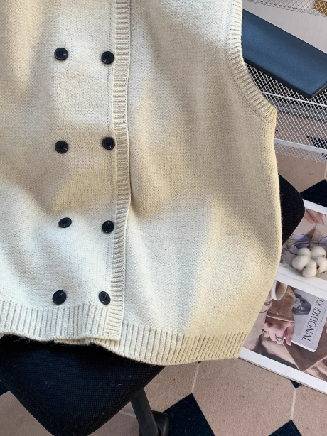Double Breasted Knitted Vest Sweater ED0216