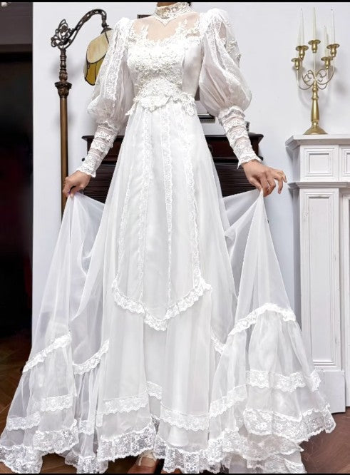 Charming A-Line White Turtleneck Lace Beading Tulle Long Sleeve Vintage Wedding Dress ED02207