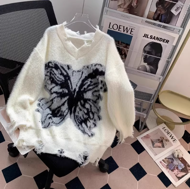 Butterfly Print Distressed V-Neck Pullover Sweater ED0220