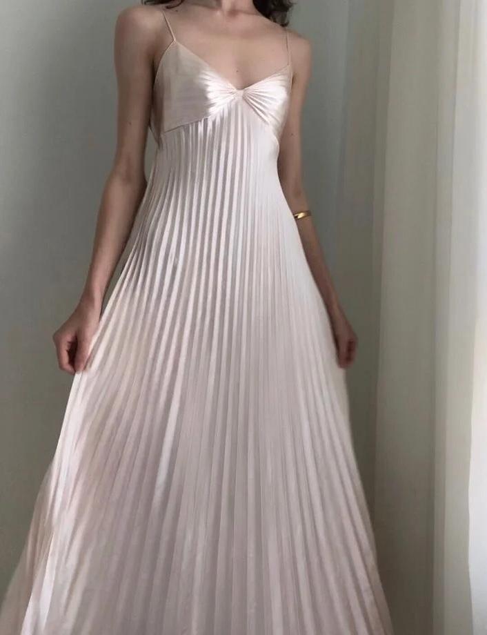 Light Champagne Spaghetti Straps Sheath Pleated Chiffon Fashion Prom Dress with Backless ED02223