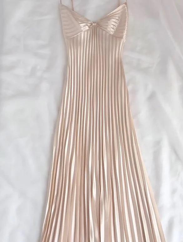 Light Champagne Spaghetti Straps Sheath Pleated Chiffon Fashion Prom Dress with Backless ED02223