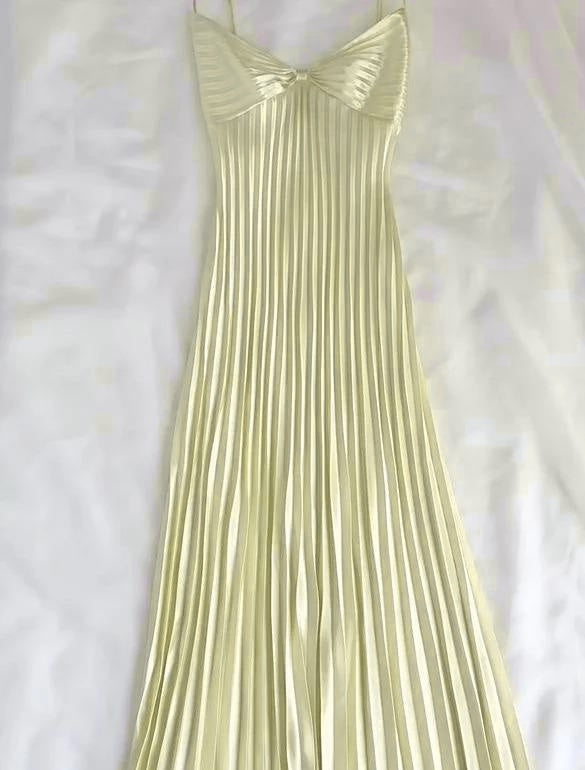 Light Champagne Spaghetti Straps Sheath Pleated Chiffon Fashion Prom Dress with Backless ED02223