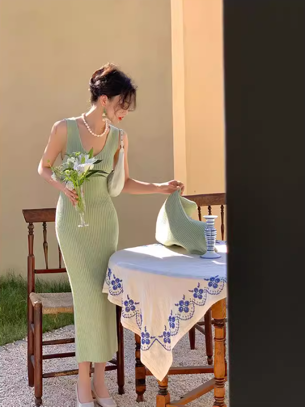 Half turtleneck two-piece knitted sweater dress ED0225