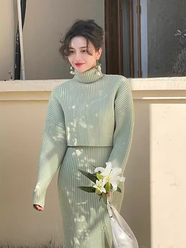 Half turtleneck two-piece knitted sweater dress ED0225