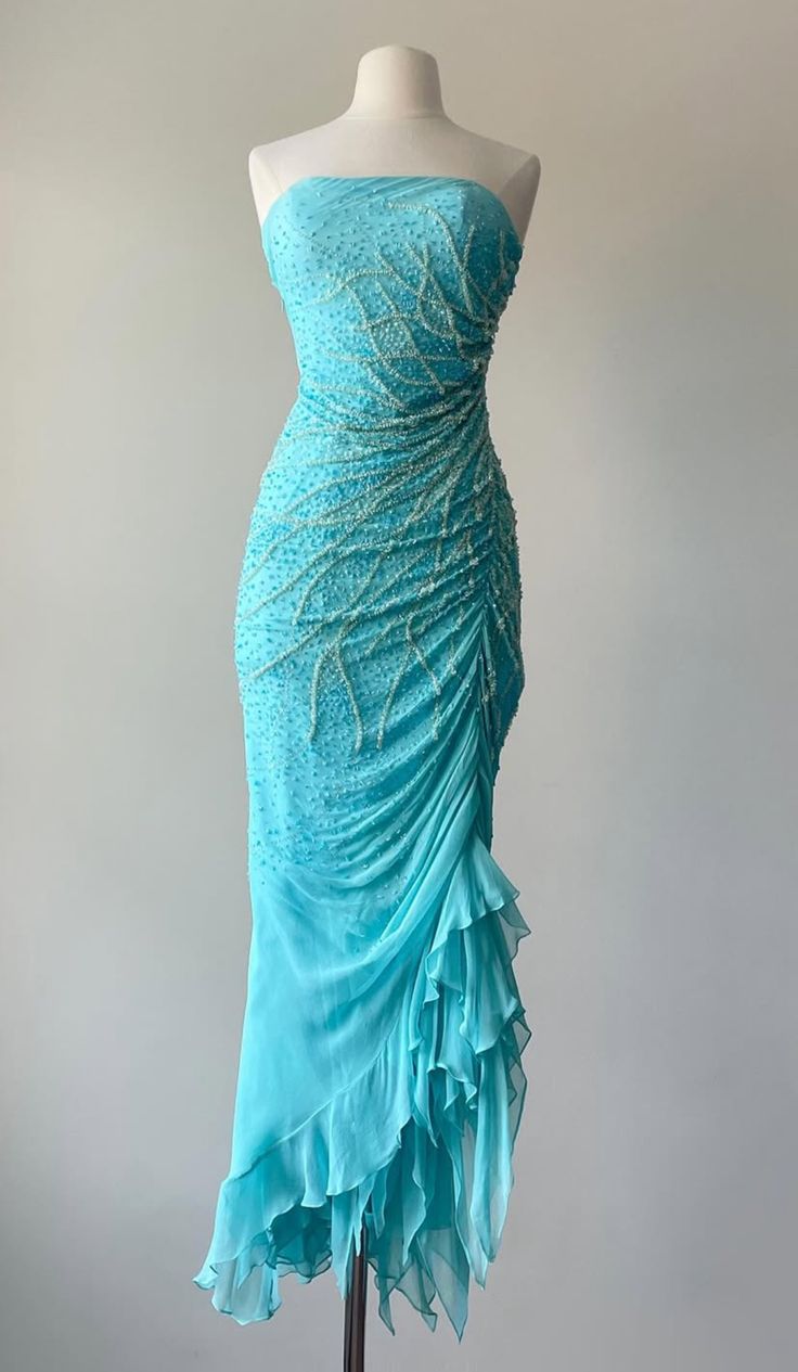 Gorgeous Blue Chiffon Beaded Sheath Strapless Prom Dresses Formal Evening Dress with Ruffles ED02278