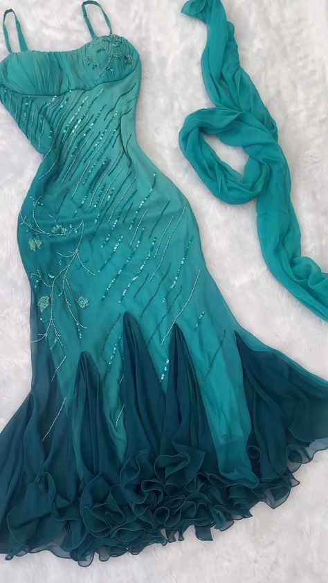 Elegant Gradient Emerald Green Spaghetti Straps Chiffon Beaded Mermaid Short Prom Dresses Vintage Evening Dress ED02299