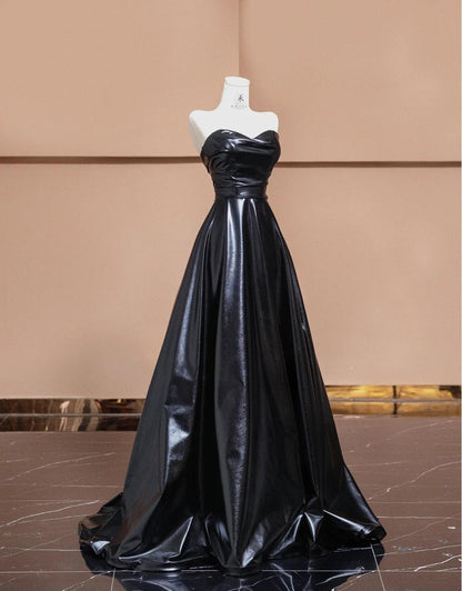 Elegant Black Sweetheart Neck A-Line Satin Long Prom Dresses Formal Evening Gowns ED02308