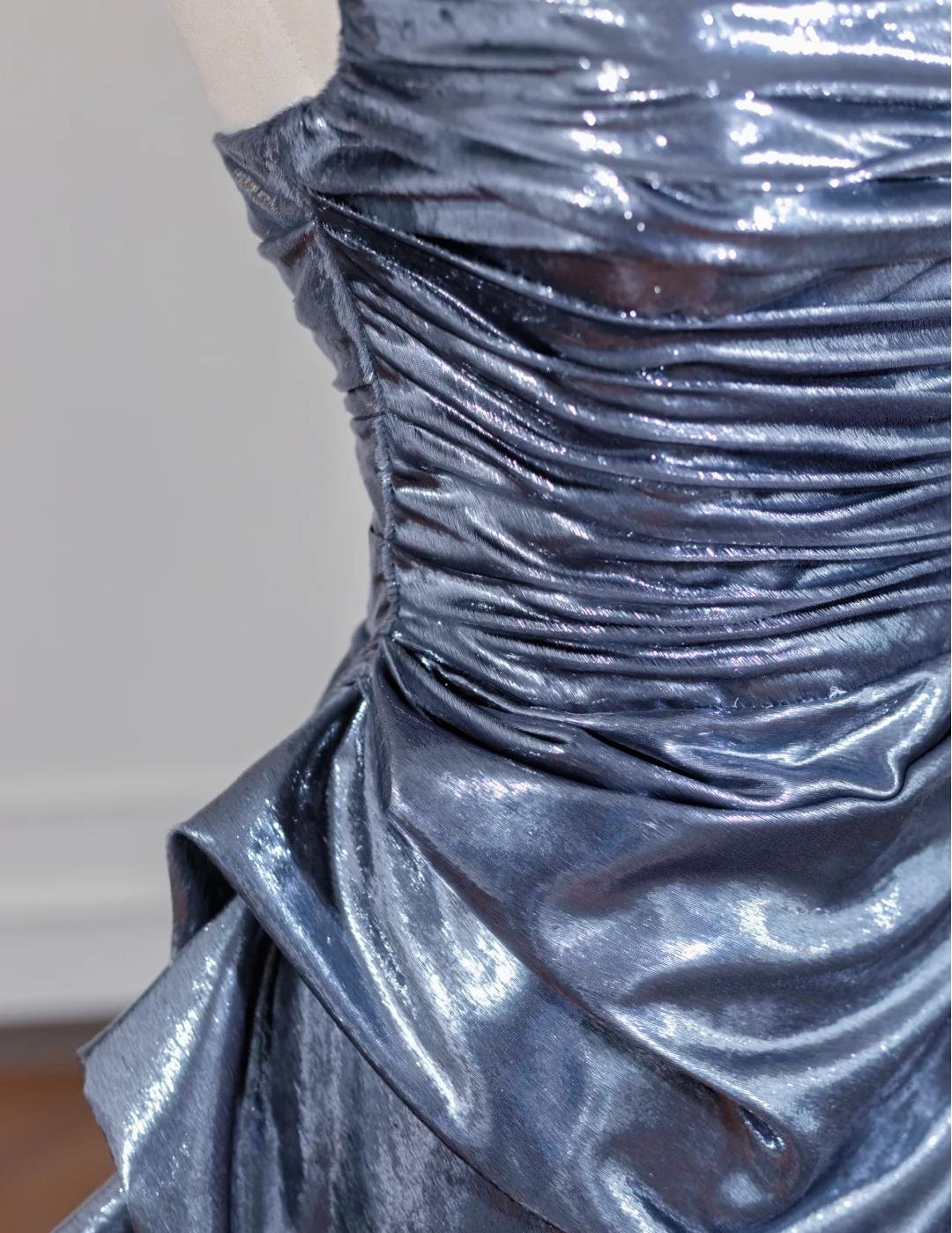 Unique Black Grey V-neck A-line Long Prom Dresses Formal Evening Gowns With Pleats ED02312