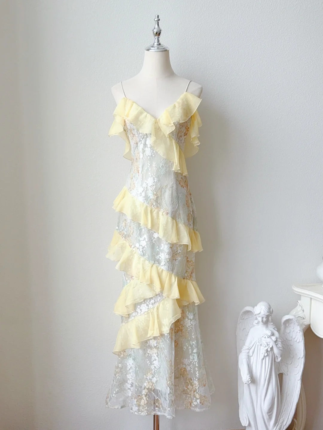 Cute Spaghetti Straps Party Dress Lace Applique Ruffles Birthday Prom Dresses ED02322