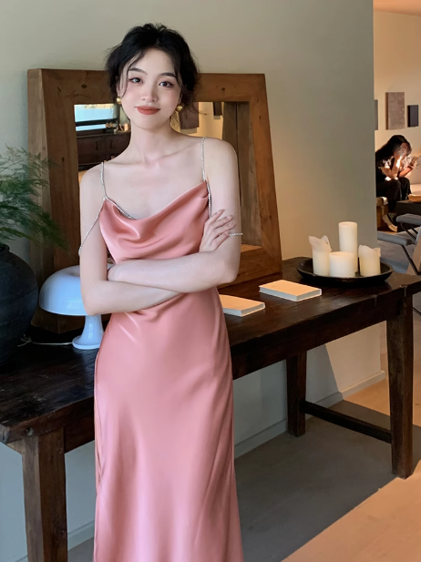 Acetate Satin Diamond Chain Side Slits Backless Suspender Dress ED0235