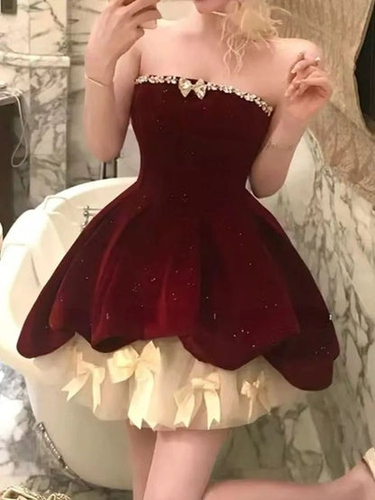 Gorgeous Red Velvet A-Line Strapless Homecoming Dress Tulle Short Prom Dresses with Bow ED02396