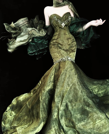 Stunning Forest Green Strapless Mermaid Prom Dresses Tulle Train Wedding Dress ED02399