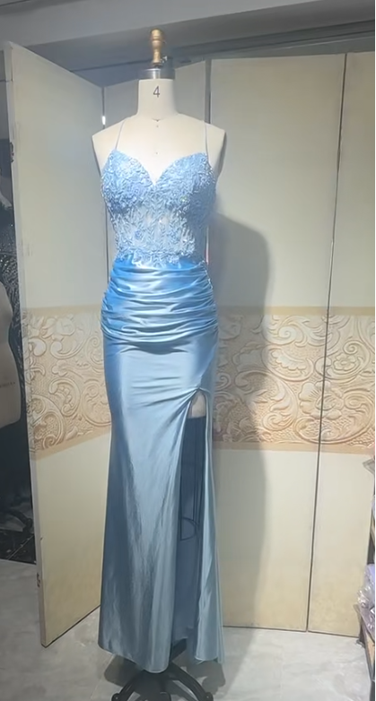 Elegant Sky Blue Spaghetti Straps Bodycon Lace Applique Satin Long Prom Dresses Formal Evening Gowns  ED02411