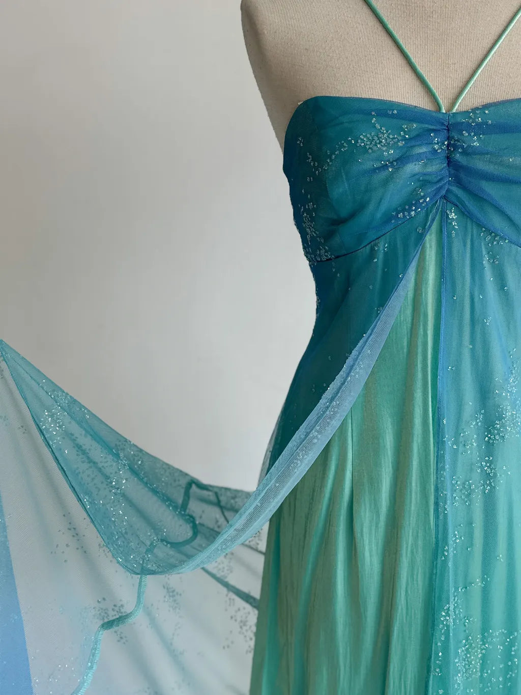 Gorgeous Gradient Turquoise Satin Chiffon Sheath Prom Dresses Vintage Formal Evening Gowns ED02461