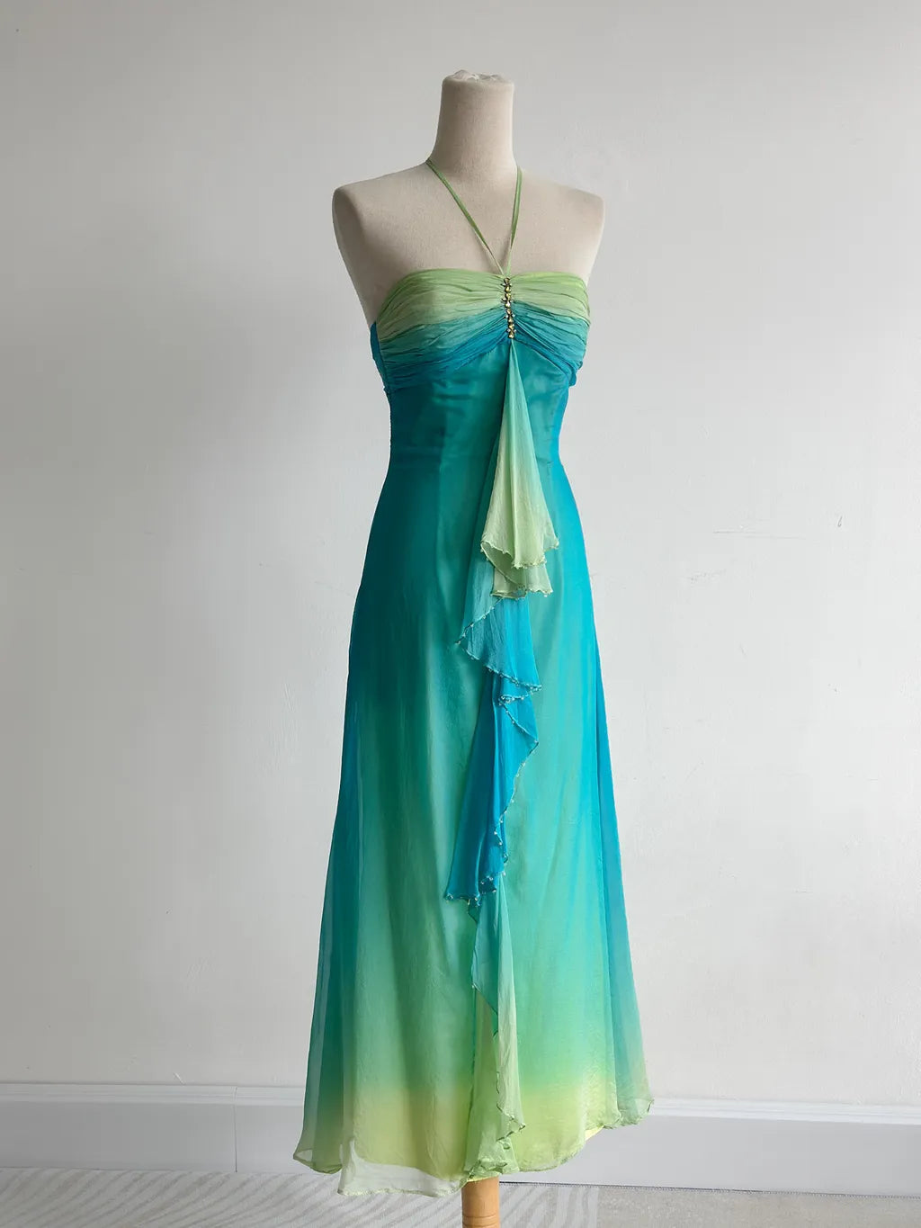 Gorgeous Gradient Turquoise Halter Neck Chiffon Sheath Prom Dresses Vintage Party Dress ED02480