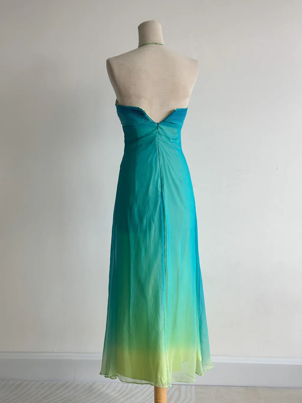 Gorgeous Gradient Turquoise Halter Neck Chiffon Sheath Prom Dresses Vintage Party Dress ED02480