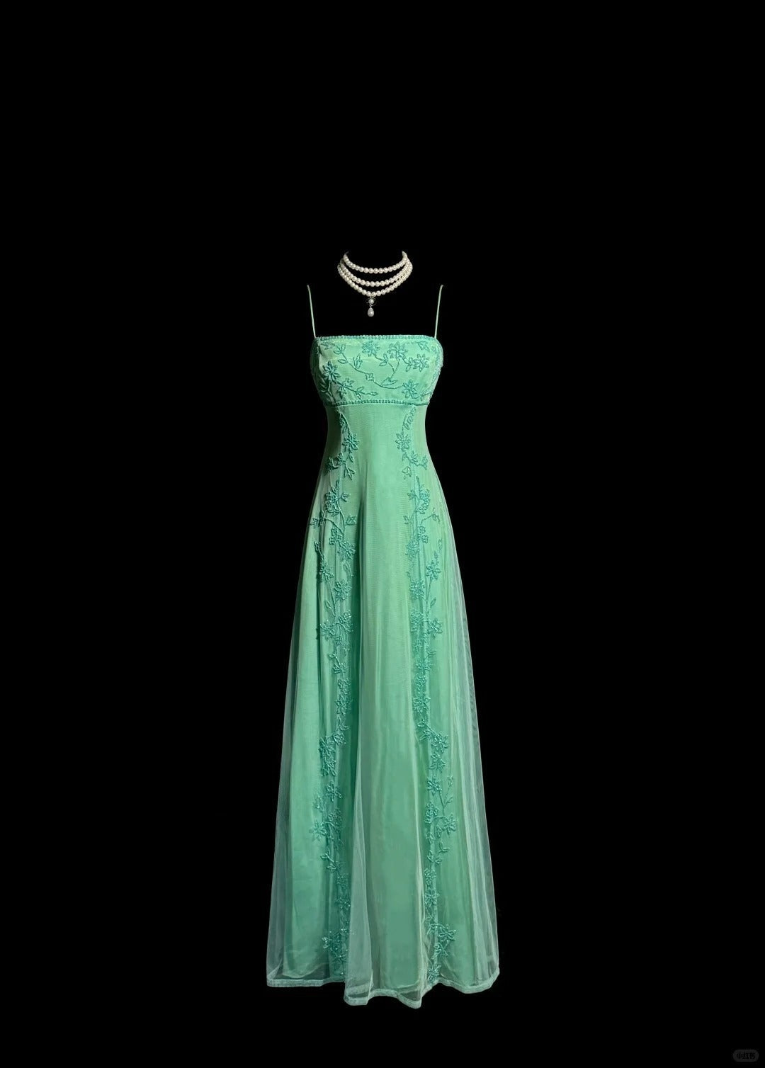 Stunning Green Spaghetti Straps Satin Beading  Empire Prom Dresses Vintage Formal Evening Gowns ED02517