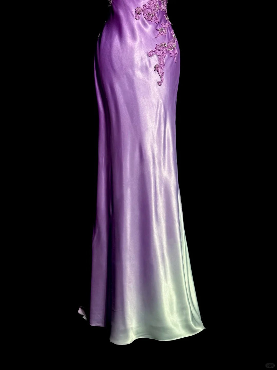Elegant Purple V-neck Mermaid Satin Backless Prom Dresses Formal Evening Gowns ED02519