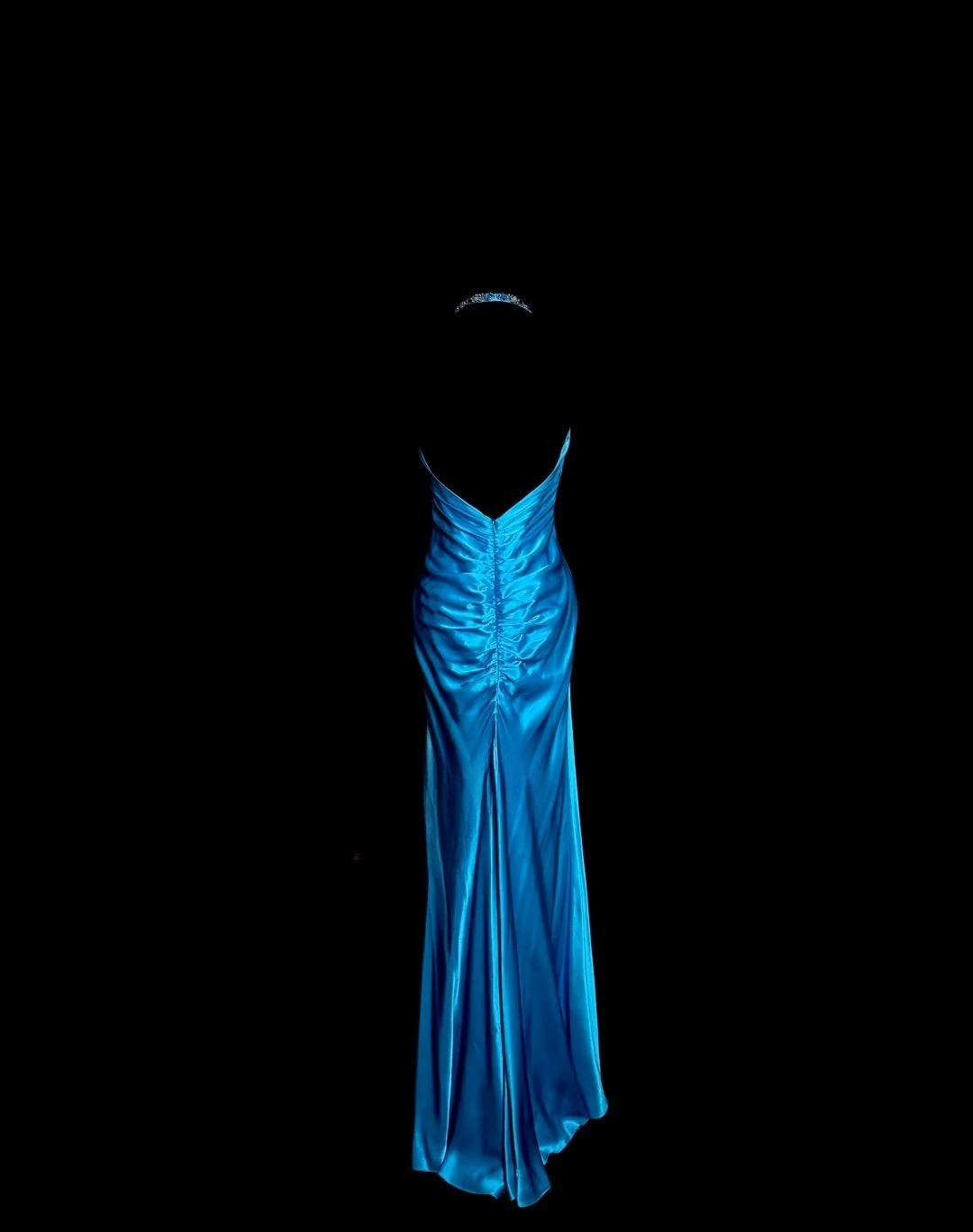 Elegant Blue V-neck Mermaid Beaded Satin Long Prom Dresses Backless Evening Gowns ED02528