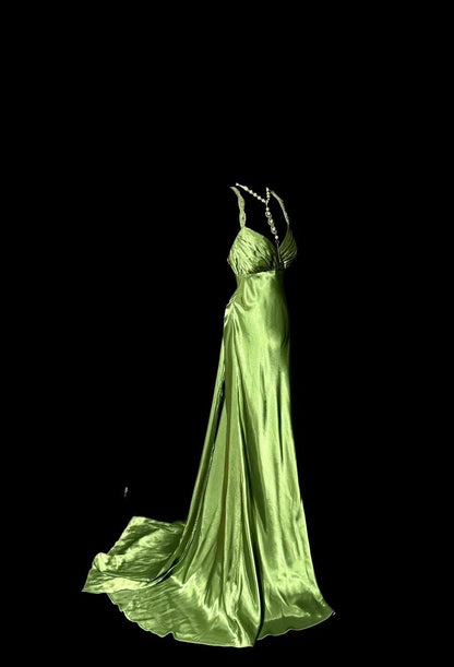 Elegant Green V-neck Satin Mermaid Long Prom Dresses Vintage Beaded Evening Dress ED02549