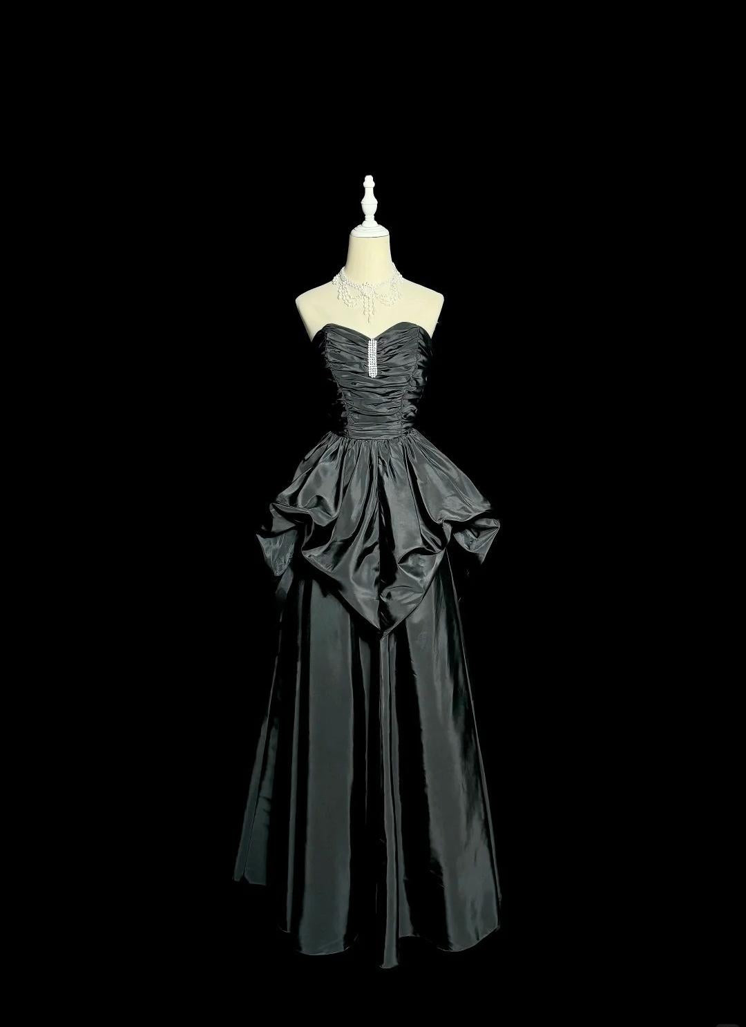 Glam Black Sweetheart Neck A-Line Taffeta Long Prom Dresses Elegant Formal Evening Gowns ED02550
