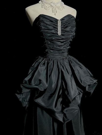 Glam Black Sweetheart Neck A-Line Taffeta Long Prom Dresses Elegant Formal Evening Gowns ED02550